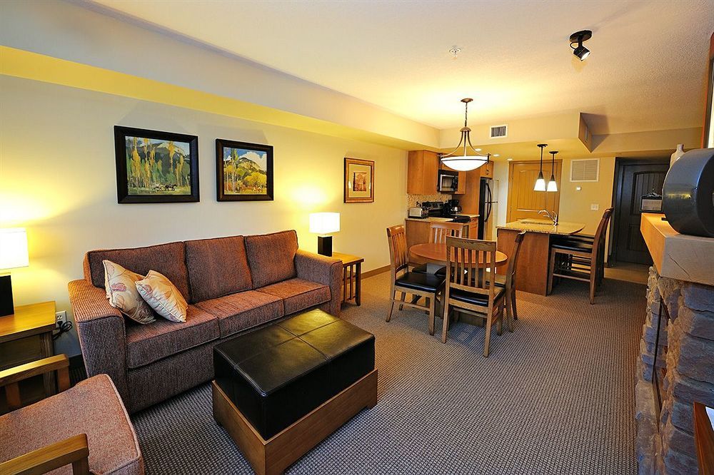 Copperstone Resort By Clique Canmore Dış mekan fotoğraf