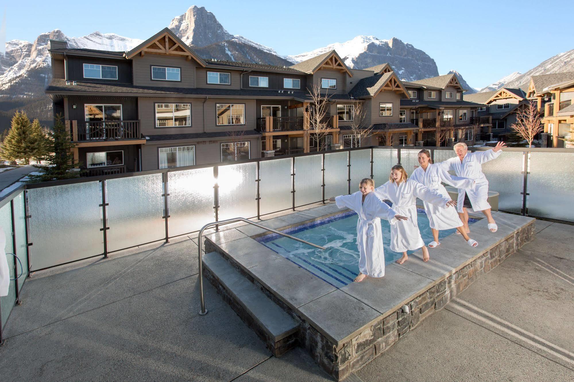 Copperstone Resort By Clique Canmore Dış mekan fotoğraf
